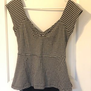 Retro cross back top